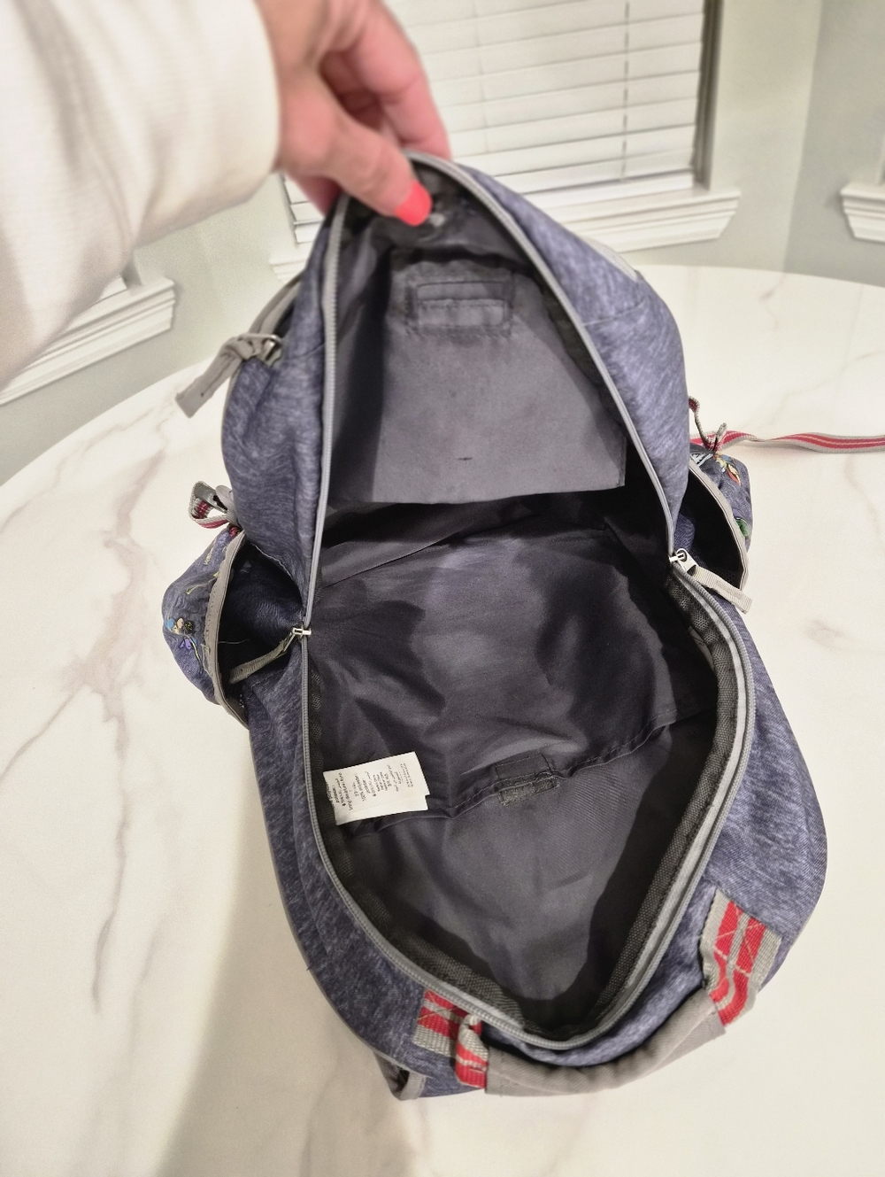 Pottery Barn Kids Avengers Large Mackenzie Backpack - Picture 13 of 16